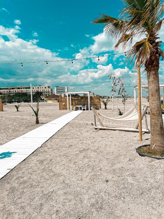 Hotel Victory Mamaia Extérieur photo