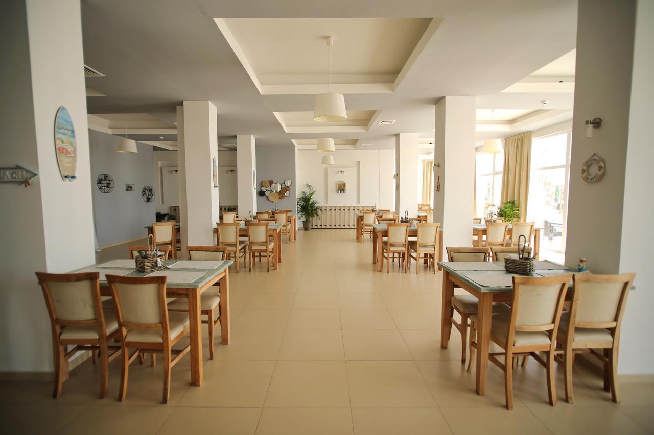 Hotel Victory Mamaia Extérieur photo